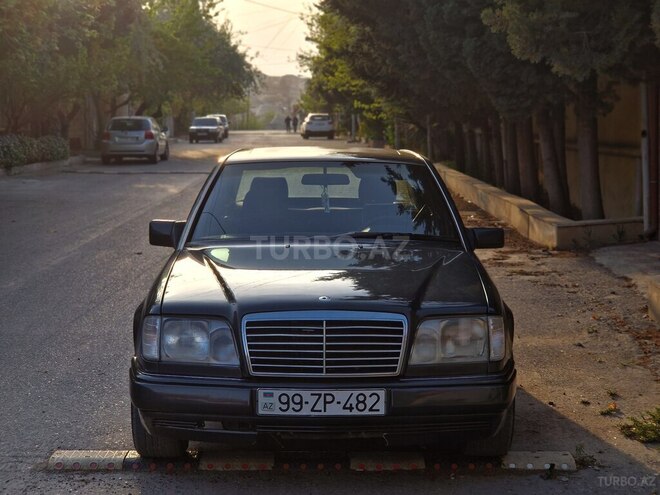 Mercedes E 280 1994, 425,000 km - 2.8 л - Bakı