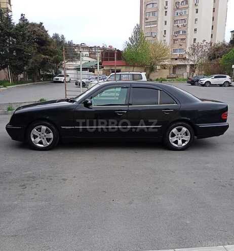 Mercedes E 240 2001, 375,000 km - 2.4 л - Bakı