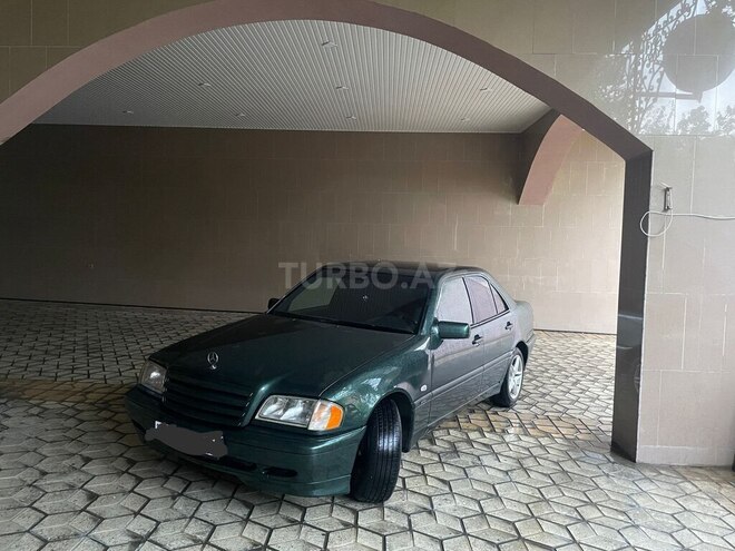 Mercedes C 180 1999, 320,000 km - 1.8 l - Şamaxı
