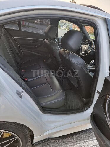BMW 330 2016, 114,400 km - 2.0 l - Bakı