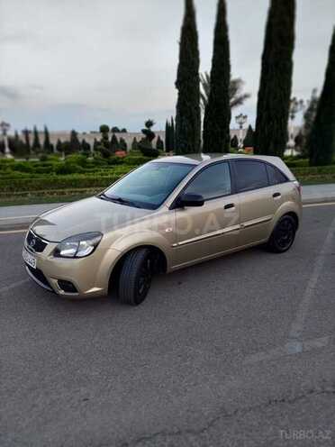 Kia Rio 2010, 280,000 km - 1.4 л - Gəncə