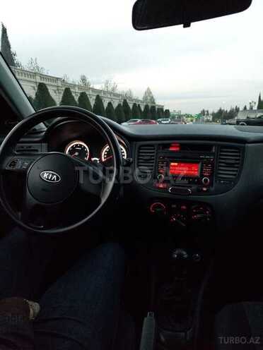 Kia Rio 2010, 280,000 km - 1.4 л - Gəncə