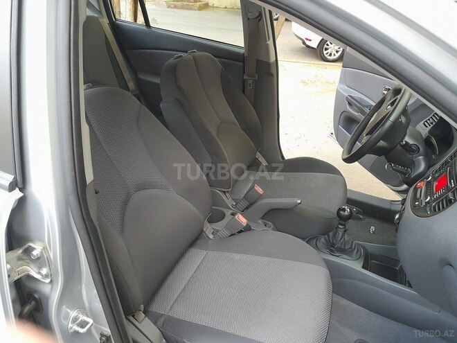 Kia Rio 2010, 121,000 km - 1.4 л - Bakı