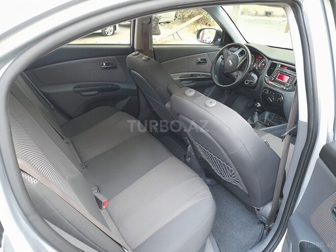 Kia Rio 2010, 121,000 km - 1.4 л - Bakı