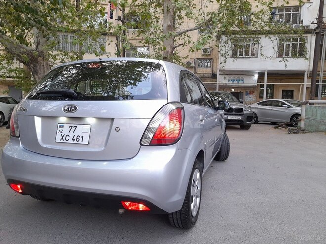 Kia Rio 2010, 121,000 km - 1.4 л - Bakı