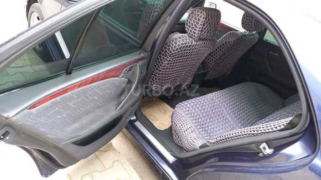 Mercedes E 220 1999, 324,000 km - 2.2 l - Bakı