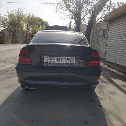 Opel Vectra 1996, 350,000 km - 1.6 l - Bakı