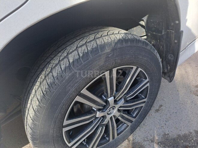 Toyota Land Cruiser 2008, 261,527 km - 4.7 л - Bakı