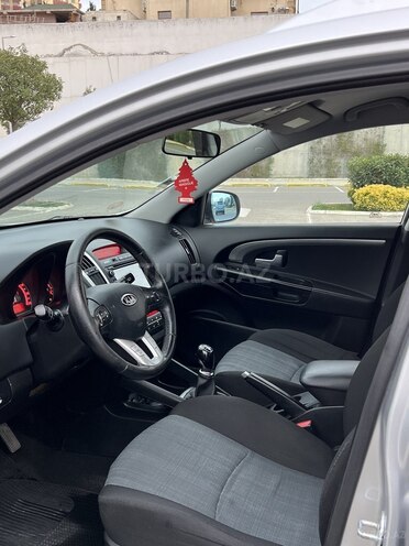 Kia Ceed 2009, 170,356 km - 1.6 л - Bakı