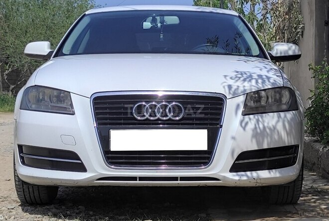 Audi A3 2011, 216,000 km - 1.6 л - Bakı