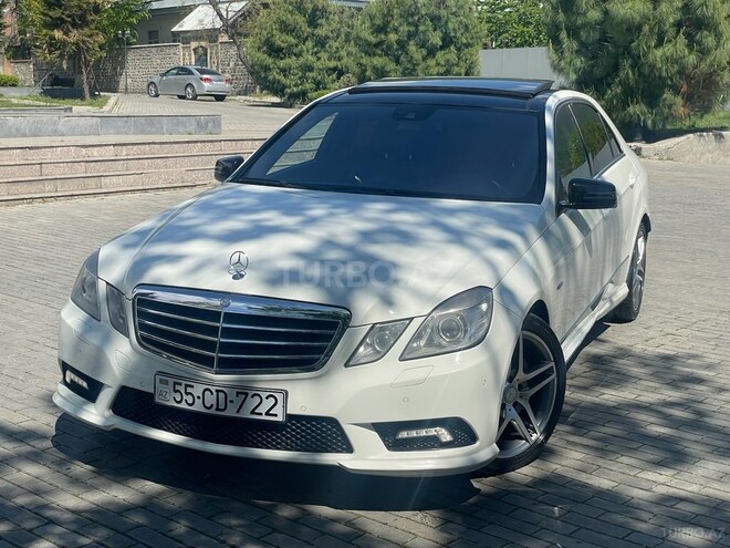 Mercedes E 200 2011, 210,000 km - 1.8 л - Şəki