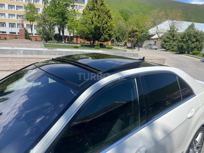 Mercedes E 200 2011, 210,000 km - 1.8 л - Şəki