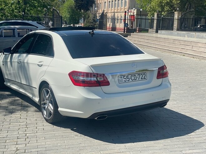Mercedes E 200 2011, 210,000 km - 1.8 л - Şəki