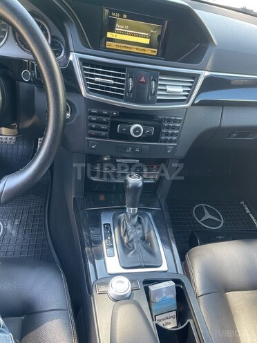 Mercedes E 200 2011, 210,000 km - 1.8 л - Şəki