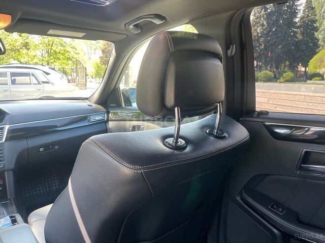 Mercedes E 200 2011, 210,000 km - 1.8 л - Şəki