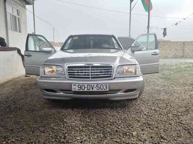 Mercedes C 200 2000, 670,000 km - 2.0 l - Biləsuvar
