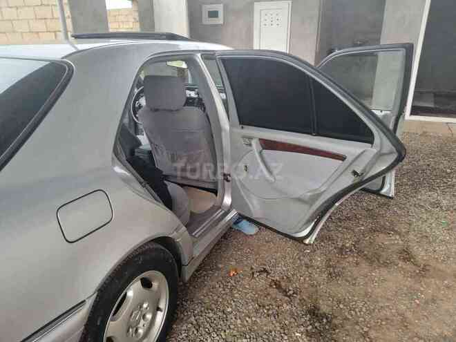 Mercedes C 200 2000, 670,000 km - 2.0 l - Biləsuvar
