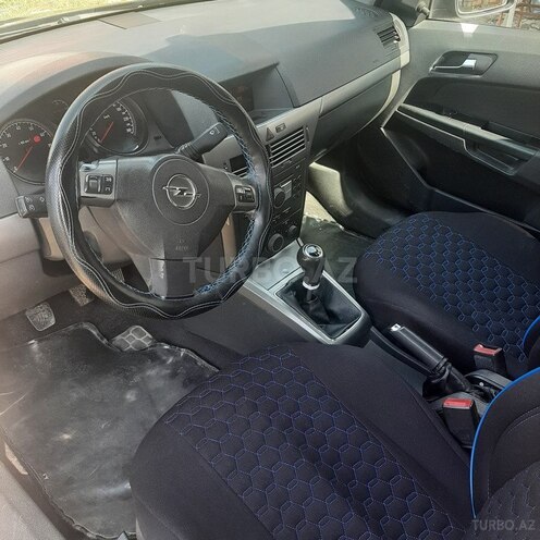 Opel Astra 2006, 176,000 km - 1.4 l - Bakı