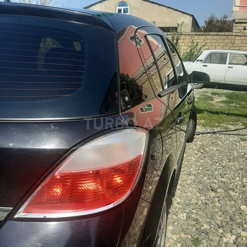 Opel Astra 2006, 176,000 km - 1.4 l - Bakı