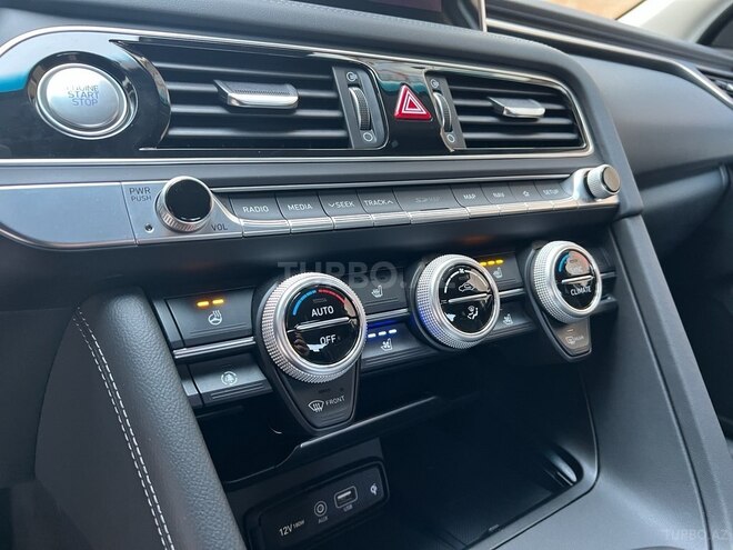 Genesis G70 2019, 20,300 km - 3.3 л - Bakı