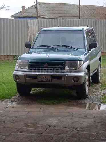 Mitsubishi Pajero io 1999, 250,000 km - 1.8 l - Bakı