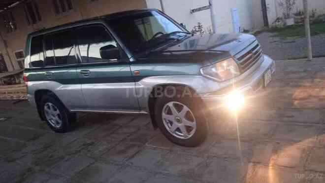 Mitsubishi Pajero io 1999, 250,000 km - 1.8 l - Bakı