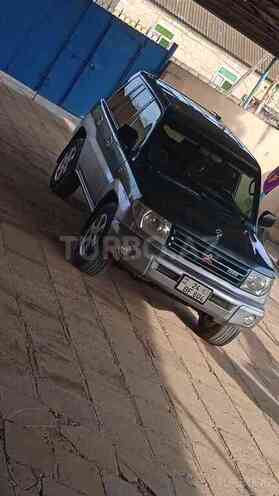 Mitsubishi Pajero io 1999, 250,000 km - 1.8 l - Bakı