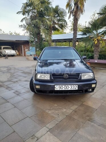 Volkswagen Polo 1997, 158,000 km - 2.0 л - Bakı