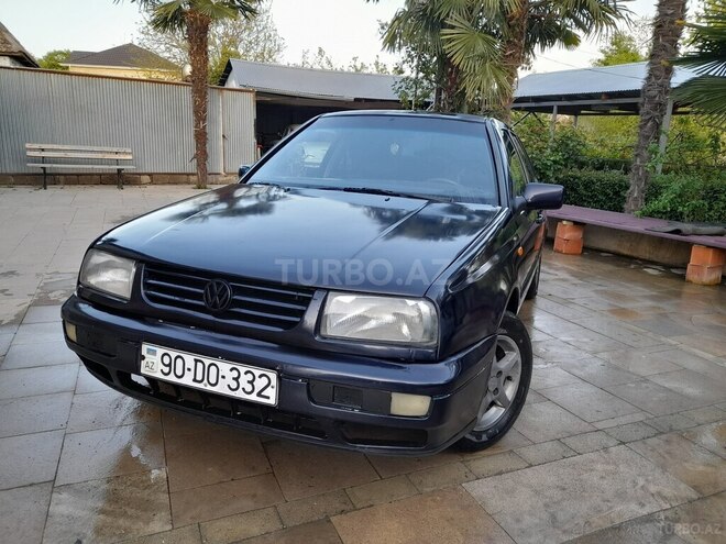 Volkswagen Polo 1997, 158,000 km - 2.0 л - Bakı