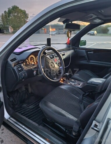 Mercedes E 230 1996, 430,552 km - 2.3 l - Tovuz