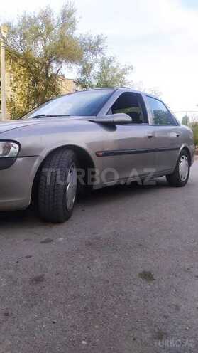 Opel Vectra 1996, 340,000 km - 1.8 l - Sumqayıt