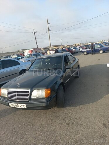 Mercedes E 300 1994, 327,000 km - 3.0 l - Sumqayıt