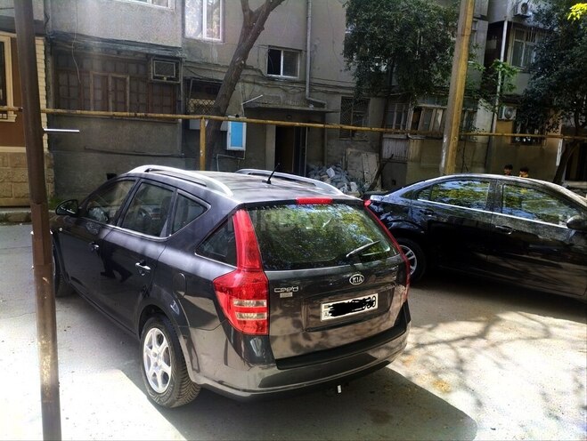 Kia Ceed 2008, 251,364 km - 1.4 л - Bakı