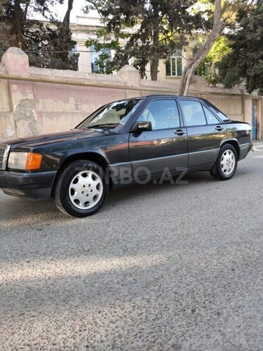 Mercedes 190 1990, 375,043 km - 2.3 л - Zərdab