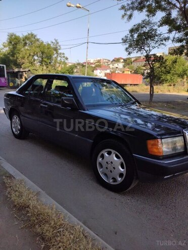 Mercedes 190 1990, 375,043 km - 2.3 л - Zərdab