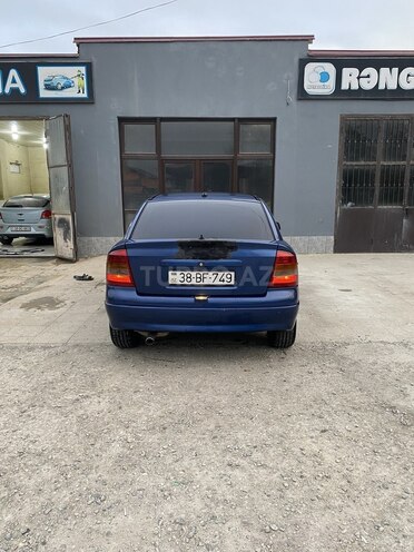 Opel Astra 2001, 274,000 km - 2.2 l - Qusar