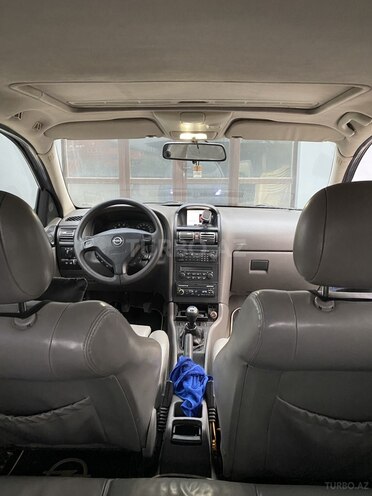 Opel Astra 2001, 274,000 km - 2.2 l - Qusar