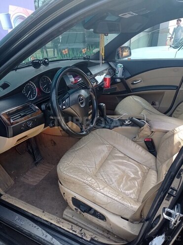 BMW 530 2004, 33,000 km - 3.0 л - Bakı