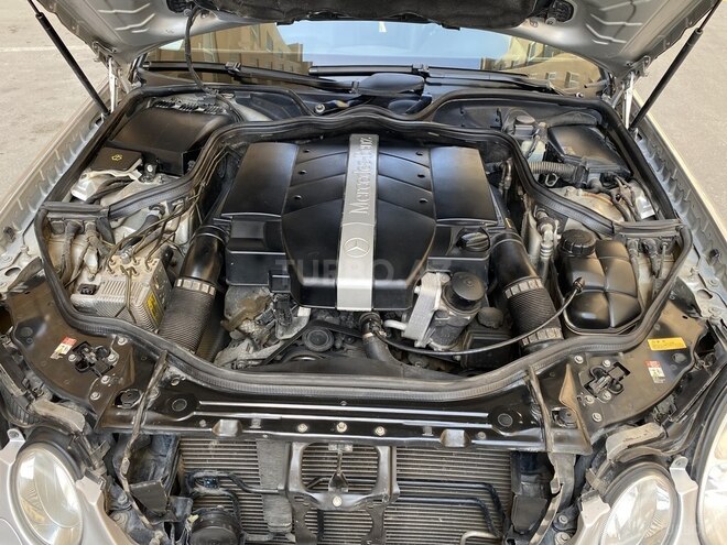 Mercedes E 240 2002, 348,000 km - 2.6 l - Bakı