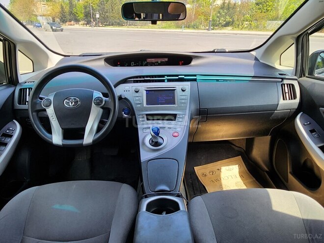 Toyota Prius 2012, 179,000 km - 1.8 l - Bakı
