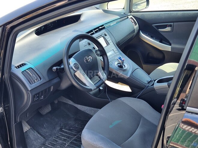 Toyota Prius 2012, 179,000 km - 1.8 l - Bakı