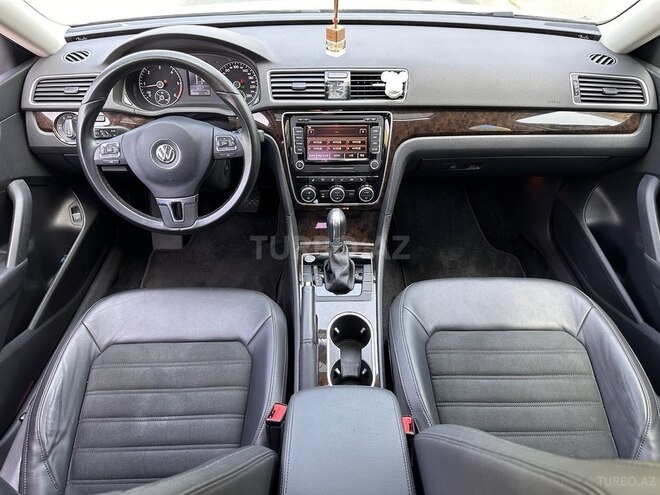 Volkswagen Passat 2014, 51,000 km - 2.0 л - Bakı