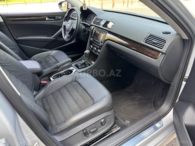 Volkswagen Passat 2014, 51,000 km - 2.0 л - Bakı