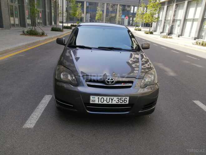 Toyota Corolla 2005, 207,000 km - 1.4 l - Bakı