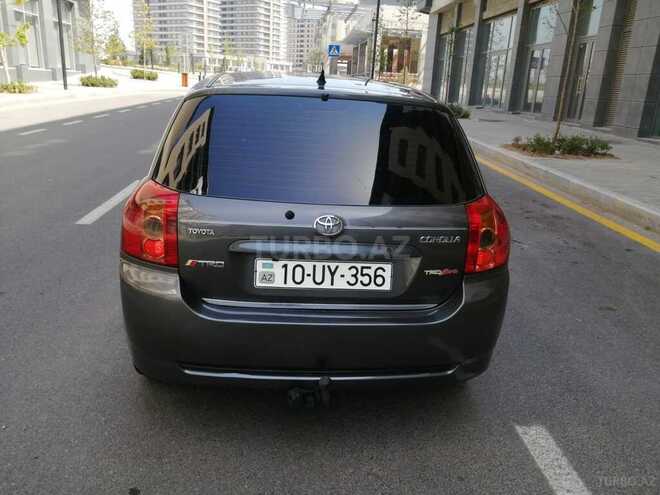 Toyota Corolla 2005, 207,000 km - 1.4 l - Bakı