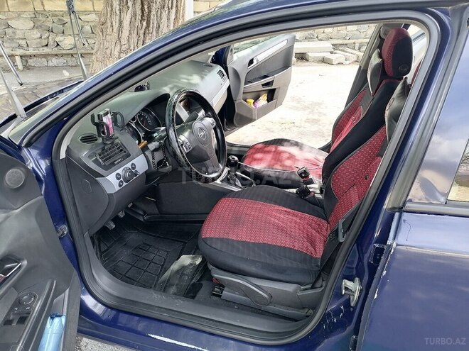 Opel Astra 2004, 646,221 km - 1.7 л - Şəki