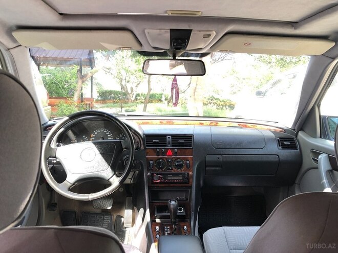 Mercedes C 180 1999, 425,000 km - 1.8 l - Bakı