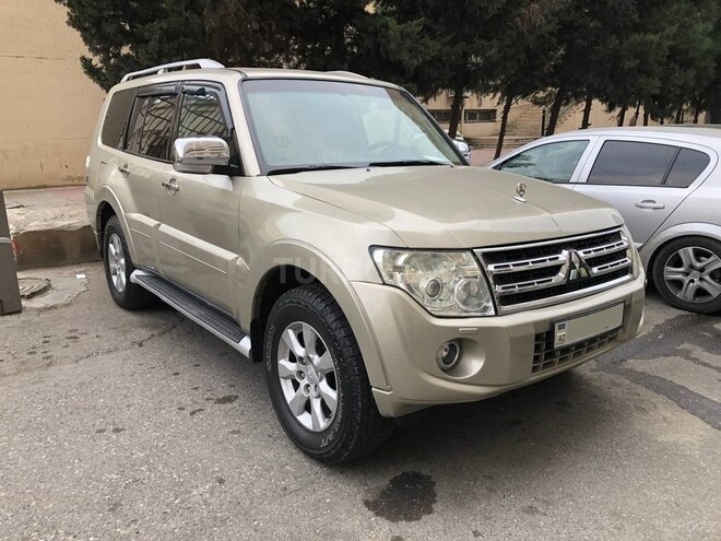 Mitsubishi Pajero 2007, 238,000 km - 3.0 l - Bakı