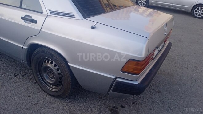 Mercedes 190 1992, 320,000 km - 1.8 l - Bakı