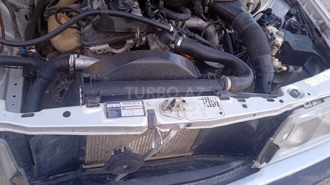 Mercedes 190 1992, 320,000 km - 1.8 l - Bakı